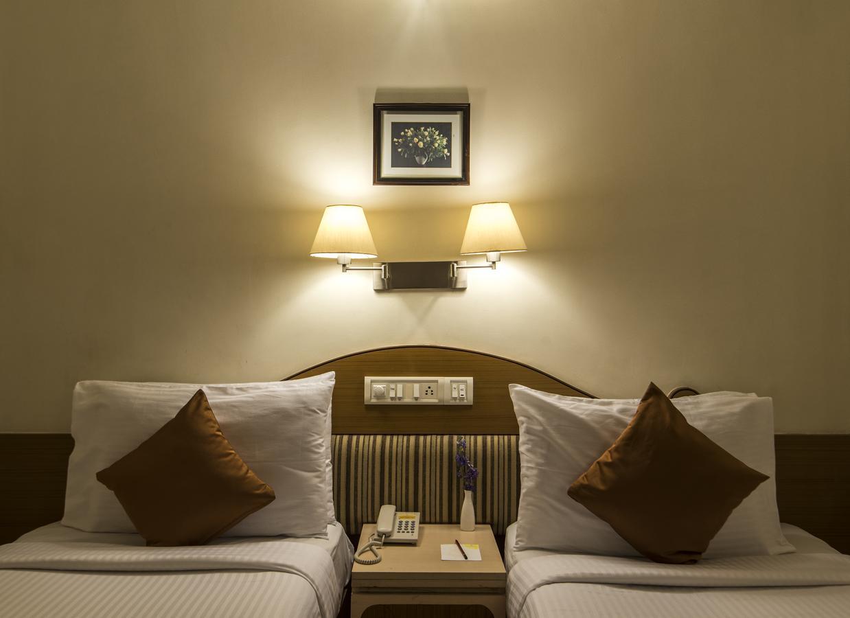 Hotel Park Central Koregaon Park Pune Exterior foto