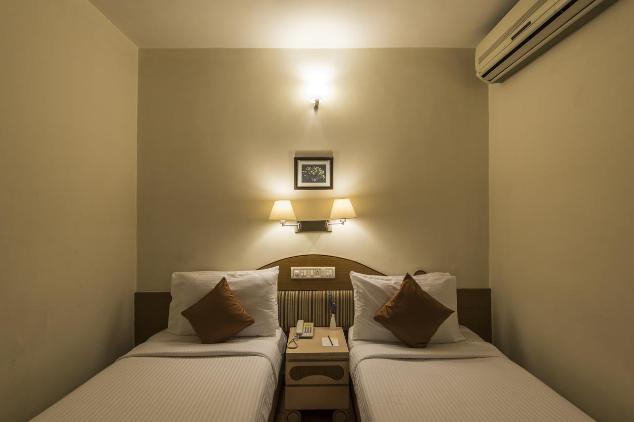 Hotel Park Central Koregaon Park Pune Exterior foto